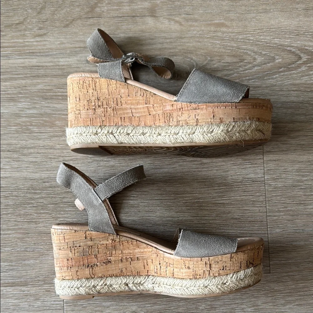Steve Madden Gray Espadrille Wedges